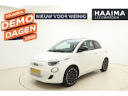 Fiat 500 - La Prima 42 kWh | Glazen dak | Cruise control | Camera | Ele