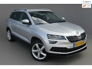 Skoda Karoq - Led|Clima|Carplay|Trekhaak|ACC
