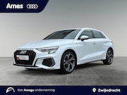 Audi A3 - Sportback 40 204pk TFSI e S edition Parkeerassistent | MMI n