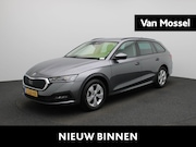 Skoda Octavia - Combi 1.0 e-TSI Business Edition | Apple Carplay / Android A