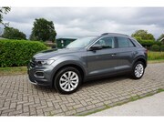 Volkswagen T-Roc - 1.5 TSI Style automaat