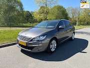 Peugeot 308 - 1.2 PureTech Blue Lease Executive