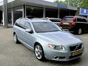 Volvo V70 - 3.0 T6 AWD Summum Schuifdak Keyless ACC