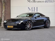 Aston Martin V8 Vantage - 4.3 V8 KAHN Kestrel Tan Handgeschakeld