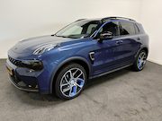 Lynk & Co 01 - 1.5 261pk AUT7 PHEV 70km Elec Pano/ Adapt./ 3.60 Camera/ Ach