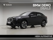 BMW iX2 - eDrive20 67kWh | M-Sport | 19" | Voorbereiding Driving Assis