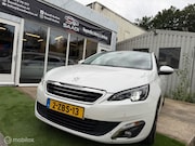 Peugeot 308 - 1.2 e-THP Première
