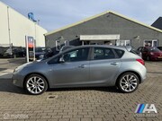 Opel Astra - 1.6 Edition 2009 5D | Navigatie | Clima | 18 inch velgen |