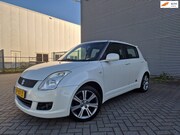 Suzuki Swift - 1.3 Base NAVI PARELMOER 5 DEUR BOEKJES