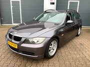 BMW 3-serie - 318i APK 2-2027