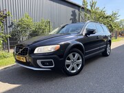Volvo XC70 - 3.2 Summum / AUTOMAAT / LEER / SCHUIFDAK / KINDERZITJES / VO