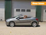 Peugeot 207 - 1.6 VTI XS