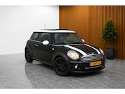 MINI Cooper - 3-Deurs 1.6 Chili BOMVOL! (PANODAK, SFEERVERLICHTING, STOELV