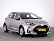 Toyota Yaris - 1.5 Hybrid 115 Active | CARPLAY | ECC | VELGEN ✅ 1e Eigenaar