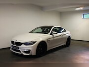 BMW M4 - Competition, Camera, Navi, Harmann&amp;Kardon, Carbon interi