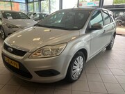 Ford Focus - Wagon 1.6 Titanium APK 4-27 BJ 2008