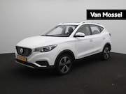 MG MG ZS - EV Luxury 45 kWh | Panoramadak | Leder | Trekhaak | Camera |