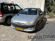 Peugeot 206 - CC 2.0-16V INRUILKOOPJE ZO MEENEMEN
