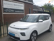Kia e-Soul - DynamicLine 64 kWh airco € 9000 ex btw