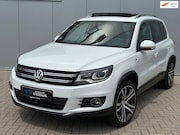Volkswagen Tiguan - 2.0 TSI R Line 4Motion Panoramadak | lux uitvoering