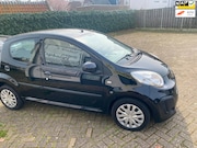 Citroën C1 - 1.0 Collection in zéér staat met top kleur, rook en huisdier