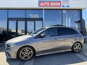 Mercedes-Benz B-klasse - 180 136PK AMG NIGHT EDITON AUTOMAAT APPCARP./P-CAM /NAVI/WID