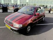 Volkswagen Polo - 1.6