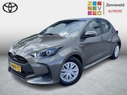 Toyota Yaris - 1.5 Hybrid Active All Seasonbanden