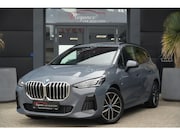 BMW 2-serie Active Tourer - 225e xDrive M Sport 245pk Panoramadak/Navigatie/360Camera