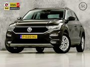 Volkswagen T-Roc - 1.5 TSI Sport 150Pk (APPLE CARPLAY, GROOT NAVI, STUUR/STOELV