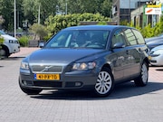 Volvo V50 - 2.4i Momentum | Automaat | Onderhoudhistorie | Airco | Cruis
