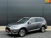 Mitsubishi Outlander - 2.0 4WD 7p Intense+ Pano | Leder | Clima