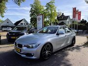 BMW 3-serie - 320I EXECUTIVE AUTOMAAT / NAVI / AIRCO-ECC / CRUISE CTR. / A