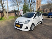 Hyundai i10 - 1.0i Comfort 5drs 1e eigenaar. Wij zijn altijd de goedkoopst