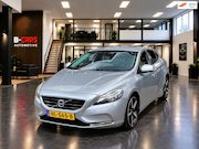 Volvo V40 - 1.6 D2 Summum R-Design|StoelMM|Aut|Leer|Camera|