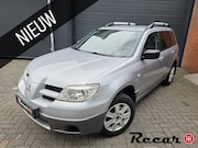 Mitsubishi Outlander - Sport - 2.0 Invite+/157Nap/Pdc/Xenon/CarKit/Trekh