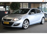 Opel Astra - 1.4 Turbo Sport + Navi Leder Trek Cam Cruise Pdc