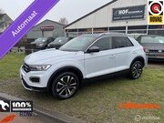 Volkswagen T-Roc - 1.5 TSI United Style AUTOMAAT / TREKHAAK LUXE
