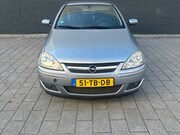 Opel Corsa - 1.2-16V Silverline