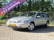 Volvo V70 - 2.0T /1E EIG/ CRUISE/ TRKHK/AIRCO/ NAP/PDC/LEDER