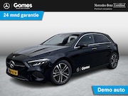 Mercedes-Benz A-klasse - 180 Star Edition Luxury | Panoramadak | Dodehoekassistent |