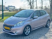 Peugeot 208 - 1.4 VTi Allure NAVI/NAP/APK 6-27