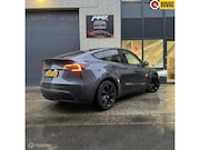 Tesla Model Y - RWD + MMX PACK + IAP