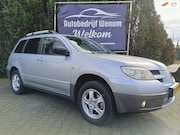 Mitsubishi Outlander - 2.0 InviteCruise control, Trekhaak, LPG, enz.