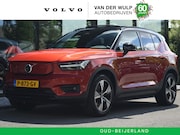 Volvo XC40 - Pro Single Motor 70kWh/231pk | Trekhaak | Schuifdak | Harman