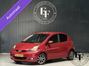 Toyota Aygo - 1.0-12v Aspiration Red Navigator|Automaat|NAP|Navi