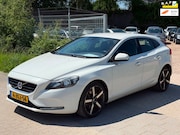 Volvo V40 - 2.0 D4 Summum Business Airco Cruise PDC Leder Navi