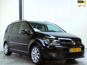 Volkswagen Touran - 1.2 TSI Highline BlueMotion 7p.|Carplay|Trekhaak|P.D.C.