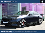BMW i5 - xDrive40 M Sport / Trekhaak / Adaptief onderstel professiona
