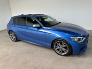 BMW 1-serie - M135i, Automaat, 320PK, leer, Schuifdak, Navigatie, PDC, 18i